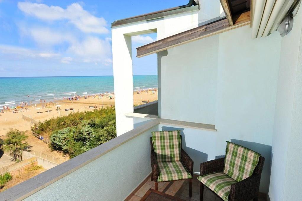 Hotel Aurora San Vincenzo Dış mekan fotoğraf