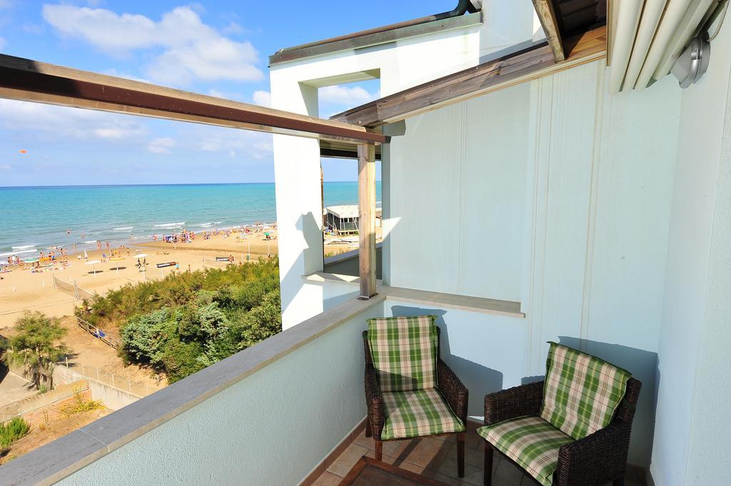 Hotel Aurora San Vincenzo Dış mekan fotoğraf
